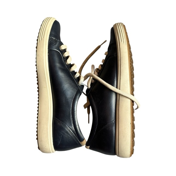 Ecco Soft 7 Leather Lace-up Sneaker in Marine - Size 7 - Picture 7 of 9